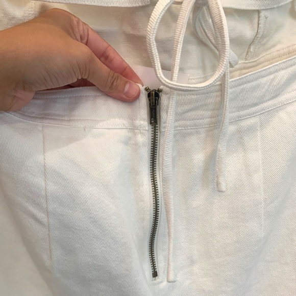 SUGAR+LIPS | White Denim Romper Size L - Picture 10 of 13